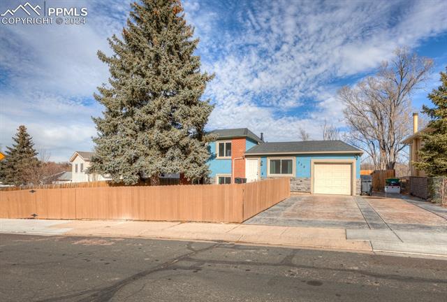 332  Longfellow  , colorado springs  House Search MLS Picture