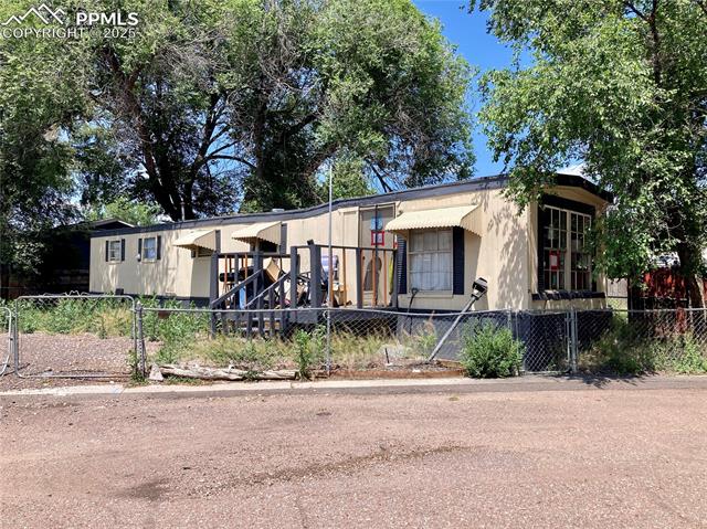 21  Sunnyland Loop  , fountain  House Search MLS Picture