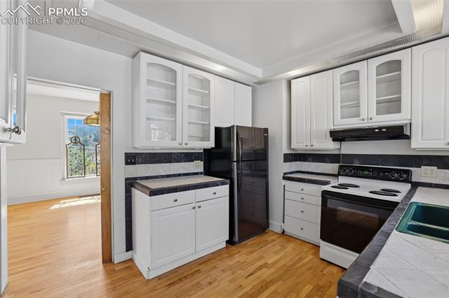 MLS Image for 106  Waltham  ,Manitou Springs, Colorado