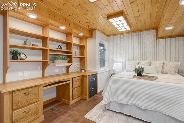 MLS Image for 14810  Herring  ,Colorado Springs, Colorado