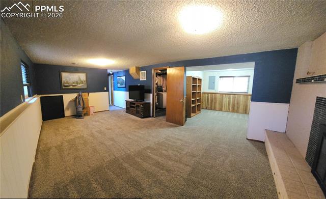 MLS Image for 1555  Luna Vista  ,Colorado Springs, Colorado