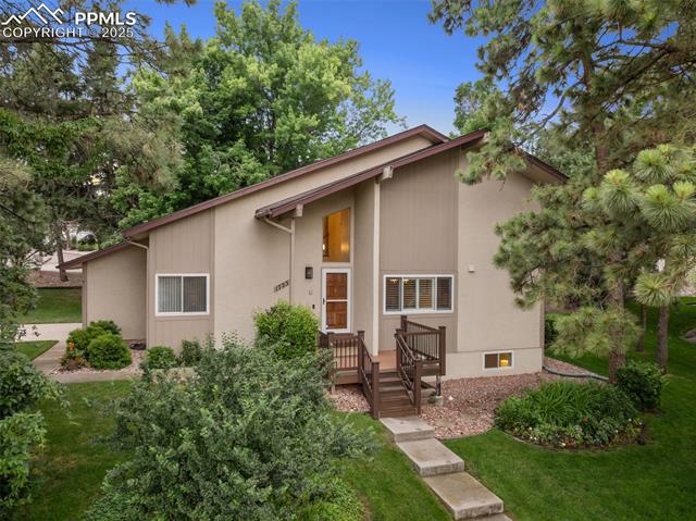 1725  Applewood Ridge  , colorado springs  House Search MLS Picture