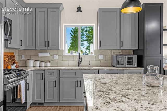 MLS Image for 114  Homestead  ,Florissant, Colorado