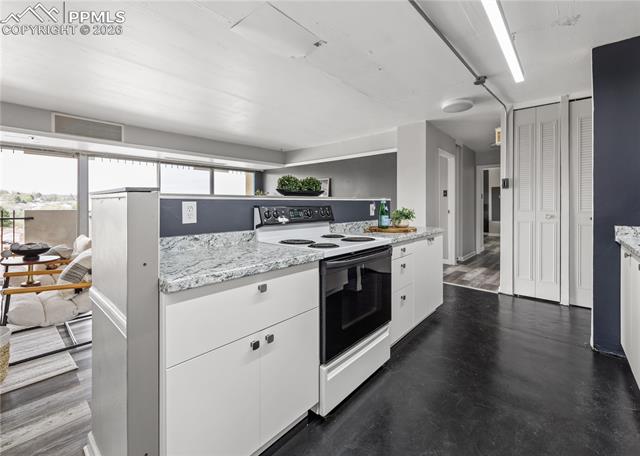 MLS Image for 411  Lakewood  C404 ,Colorado Springs, Colorado