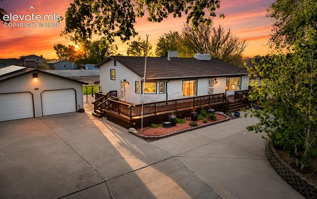 1069  Meadow  , pueblo&nbsp; House Search MLS Picture
