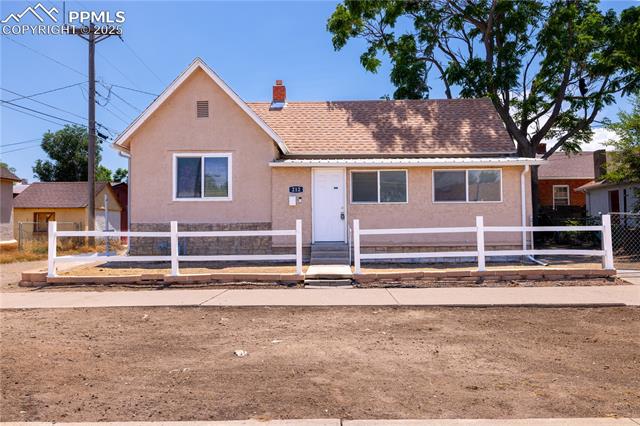 212 W Summit  , pueblo  House Search MLS Picture