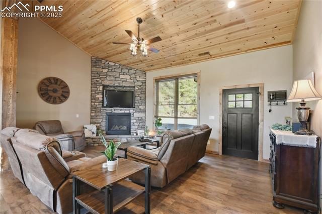MLS Image for 3842  Estates  ,Larkspur, Colorado