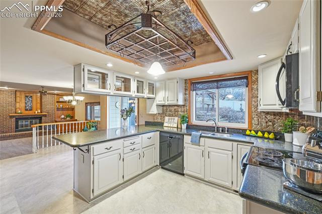 MLS Image for 5368 W Cliff Point  ,Colorado Springs, Colorado