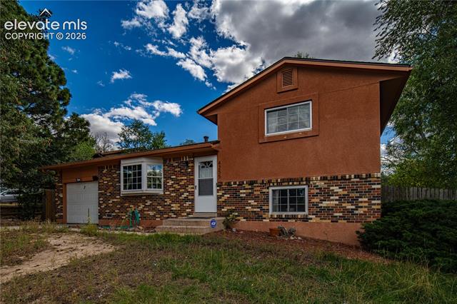4255  Hedge  , colorado springs&nbsp; House Search MLS Picture