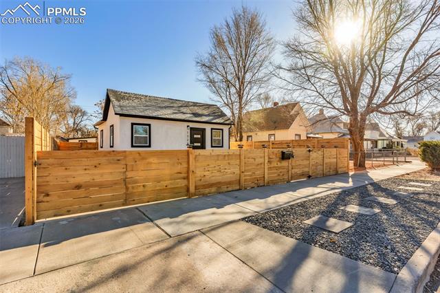 1328  Cypress  , pueblo&nbsp; House Search MLS Picture