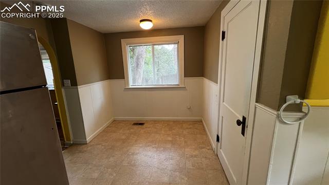 MLS Image for 2002  Oak  ,Colorado Springs, Colorado