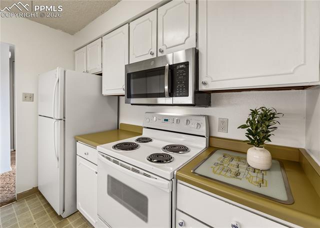 MLS Image for 411  Lakewood  C904 ,Colorado Springs, Colorado