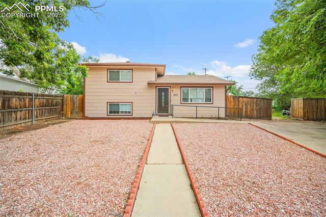 829  Hayden  , colorado springs  House Search MLS Picture
