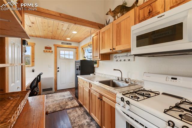 MLS Image for 85  Terrace  ,Florissant, Colorado
