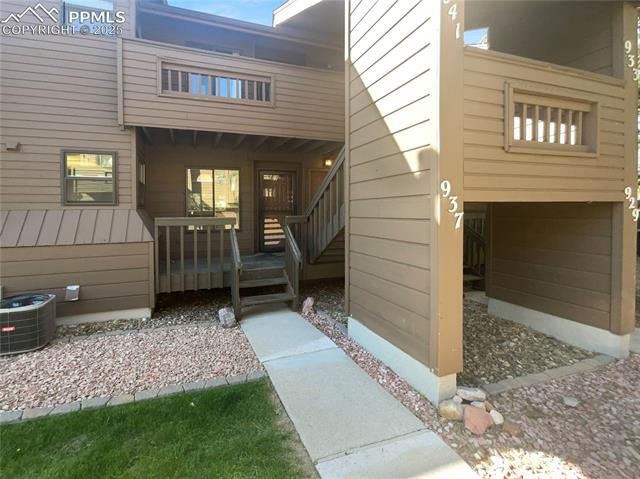 937  Moorings   , colorado springs  House Search MLS Picture