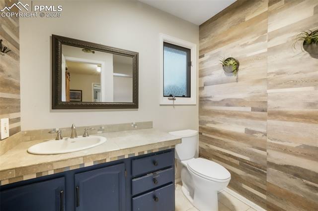 MLS Image for 1285  Spinnaker  ,Monument, Colorado