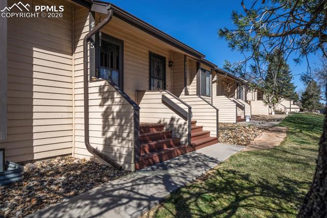 4545  Lamplighter   , colorado springs&nbsp; House Search MLS Picture