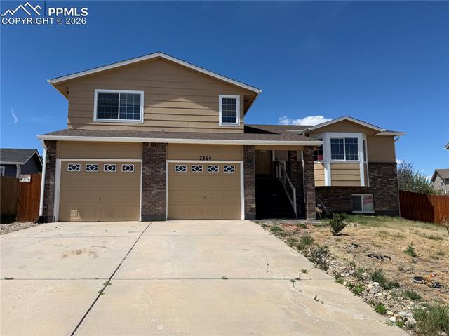 7364  Candelabra  , colorado springs&nbsp; House Search MLS Picture