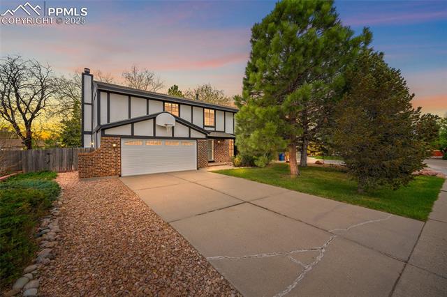 3238  Shalimar  , pueblo  House Search MLS Picture