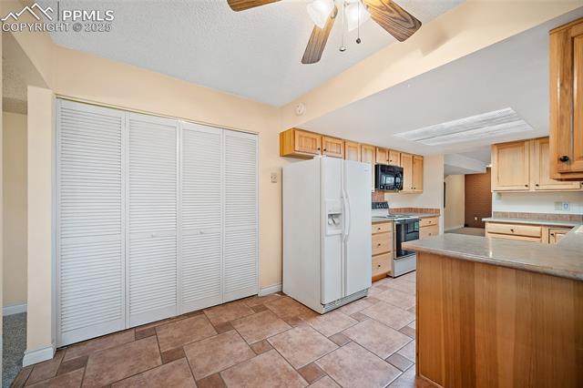 MLS Image for 3238  Shalimar  ,Pueblo, Colorado