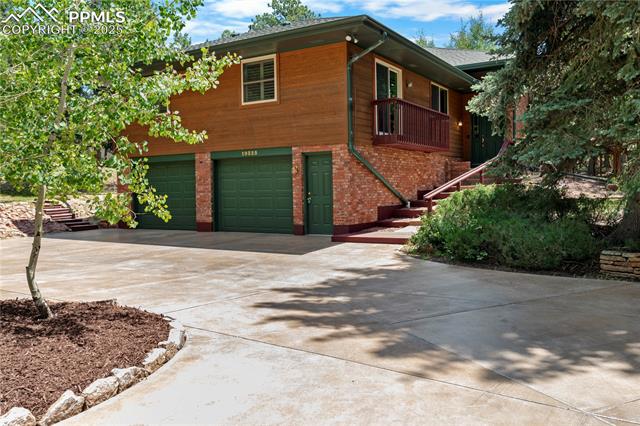 MLS Image for 19325  Glen Hollow  ,Monument, Colorado