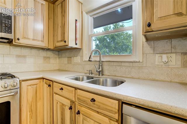 MLS Image for 2814  Ridgeglen  ,Colorado Springs, Colorado