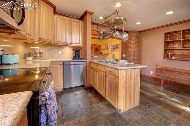 MLS Image for 218 E Espanola  ,Colorado Springs, Colorado