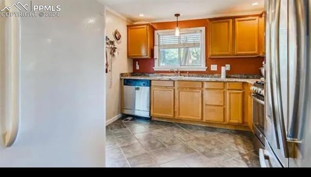 MLS Image for 2524 E monument  ,Colorado Springs, Colorado