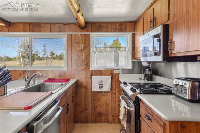 MLS Image for 11865  Vollmer  ,Colorado Springs, Colorado