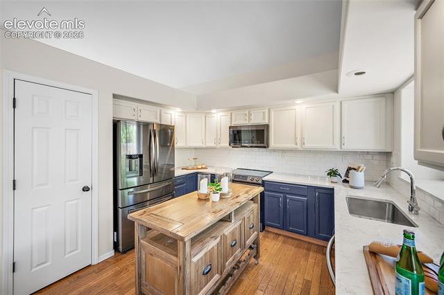 MLS Image for 6069  Pioneer Mesa  ,Colorado Springs, Colorado