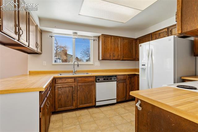 MLS Image for 4045  Manzana  ,Colorado Springs, Colorado