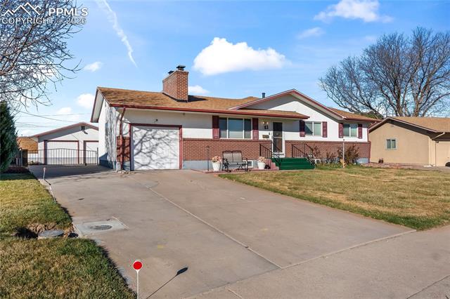 61  Radcliff  , pueblo&nbsp; House Search MLS Picture