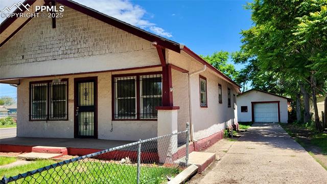 1302  Jackson  , pueblo  House Search MLS Picture