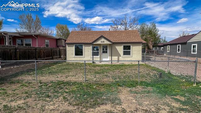 2125 E 8th  , pueblo  House Search MLS Picture