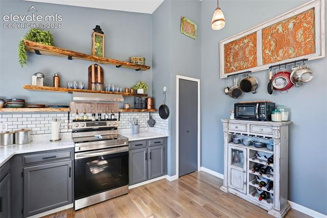 MLS Image for 6945  Meadowwood  ,Colorado Springs, Colorado