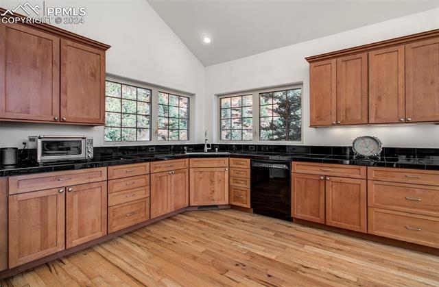 MLS Image for 1344  Sun Valley  ,Manitou Springs, Colorado