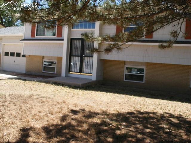 7349  Colonial  , fountain&nbsp; House Search MLS Picture