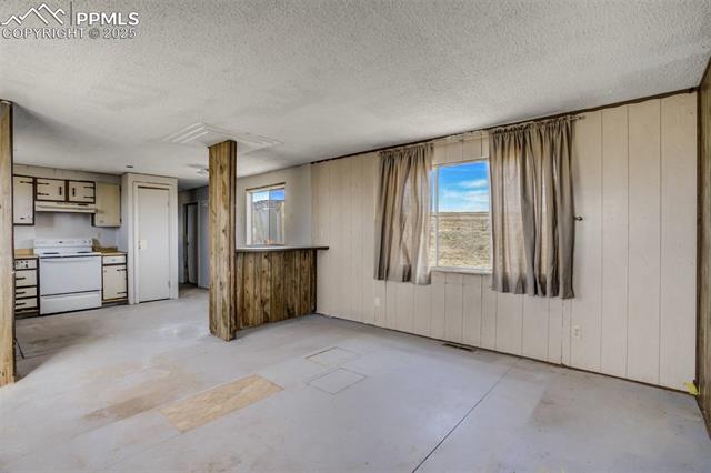 MLS Image for 27730  Judge Orr  ,Calhan, Colorado