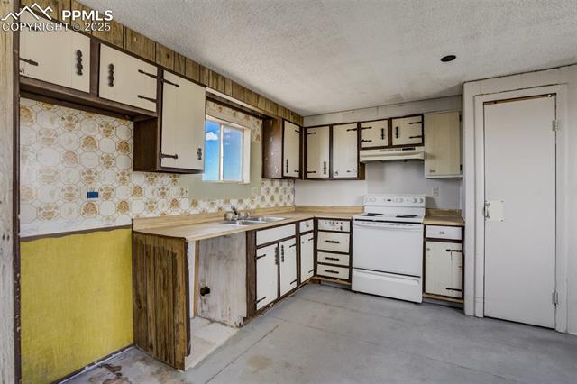 MLS Image for 27730  Judge Orr  ,Calhan, Colorado