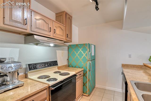 MLS Image for 935  Saturn  230 ,Colorado Springs, Colorado