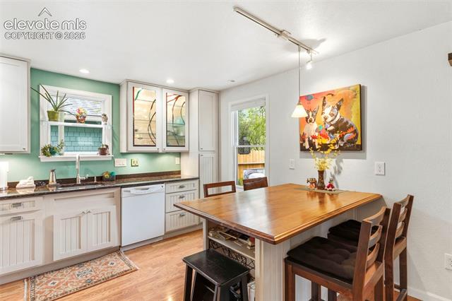 MLS Image for 227  Pilot Knob  ,Manitou Springs, Colorado