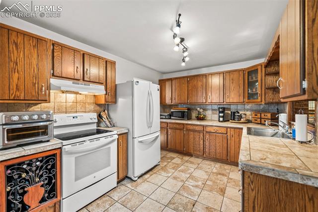 MLS Image for 2879  Merry  ,Colorado Springs, Colorado