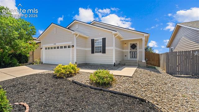 7775  Barn Owl  , fountain&nbsp; House Search MLS Picture