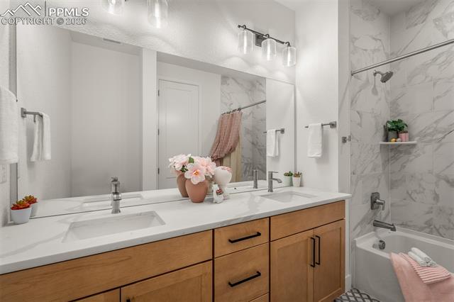 MLS Image for 17137  Alsike Clover  ,Monument, Colorado
