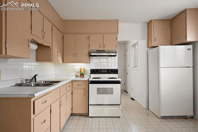 MLS Image for 1726  Moore  ,Pueblo, Colorado