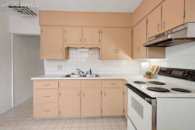MLS Image for 1726  Moore  ,Pueblo, Colorado
