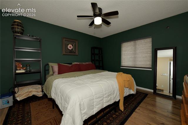 MLS Image for 4885  Hunters Run  ,Colorado Springs, Colorado