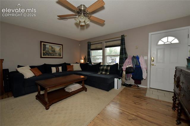 MLS Image for 4885  Hunters Run  ,Colorado Springs, Colorado
