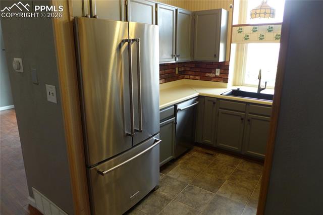 MLS Image for 4825  Eldon  ,Colorado Springs, Colorado