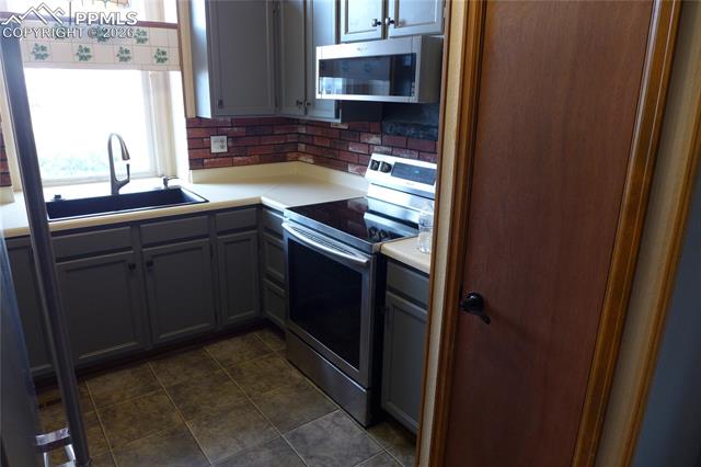 MLS Image for 4825  Eldon  ,Colorado Springs, Colorado